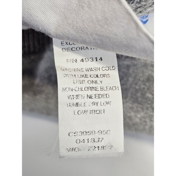 SLV Men's S Champion WISCONSIN BADGERS Reverse Weave NCAA Crew Neck Sweatshirt - Picture 6 of 7